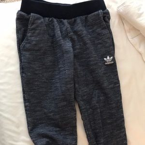 Adidas jogger xs